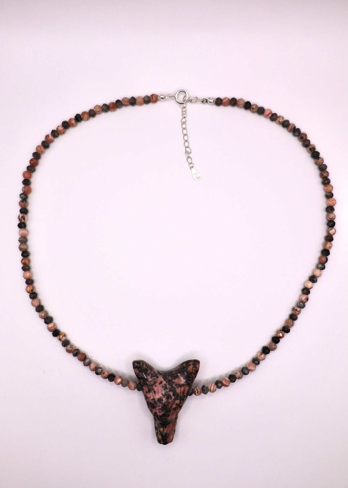 Luperis in Rhodonite