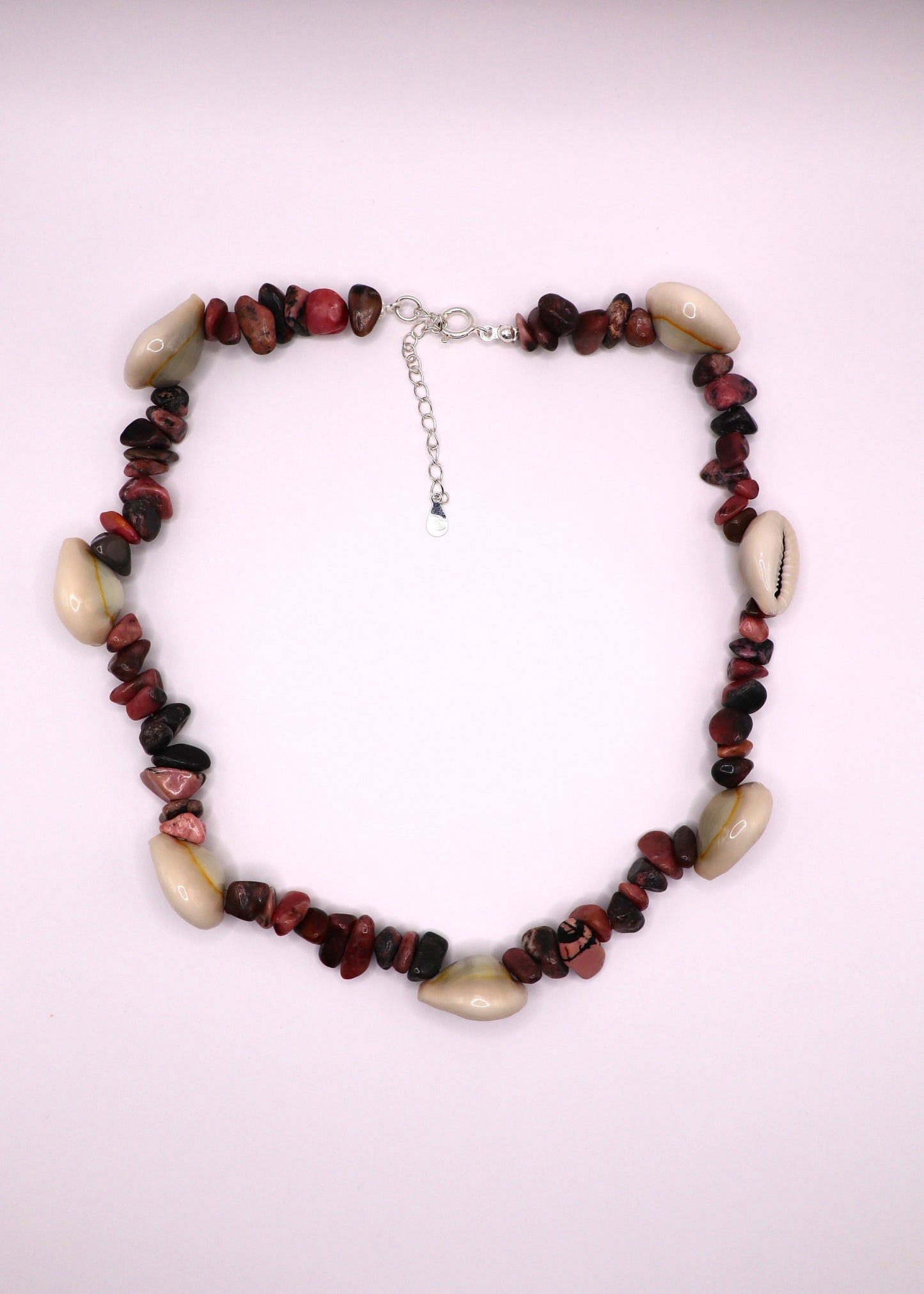 Chacha en Rhodonite