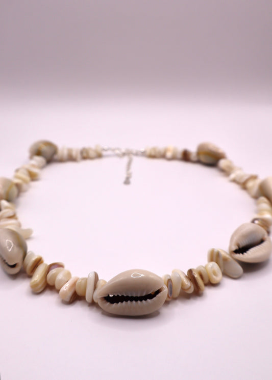 Mother-of-pearl chacha